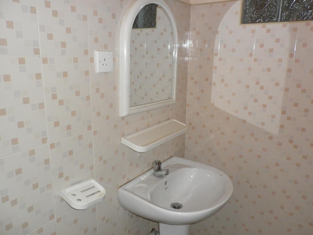 Mccarthy Guesthouse Kandy Chambre photo